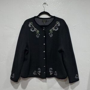 Icelandic Design 100% Wool Embroidered Sweater with Velvet Border Size XXL